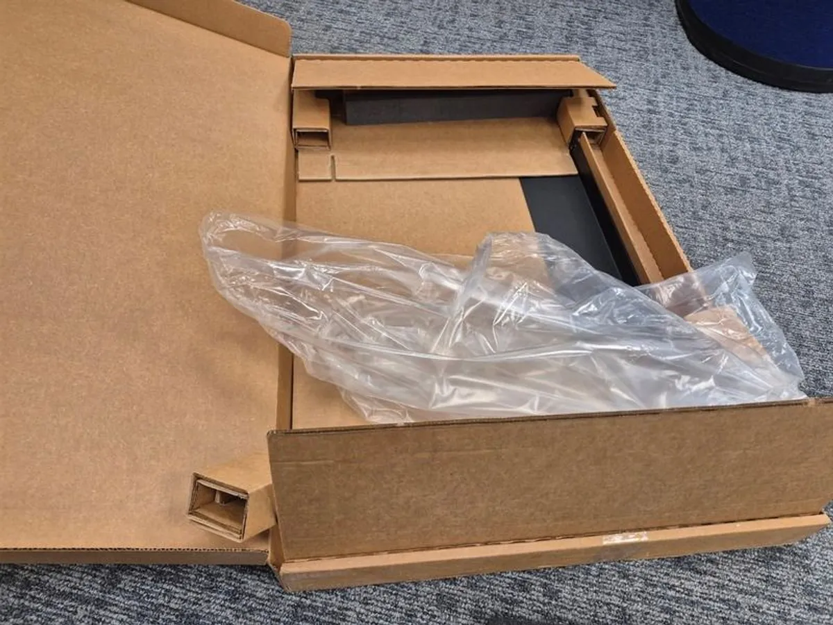 Dell server shelves - Image 2