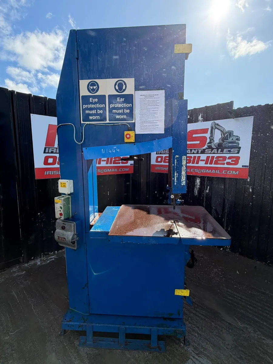 Heavy-duty industrial vertical bandsaw - Image 4
