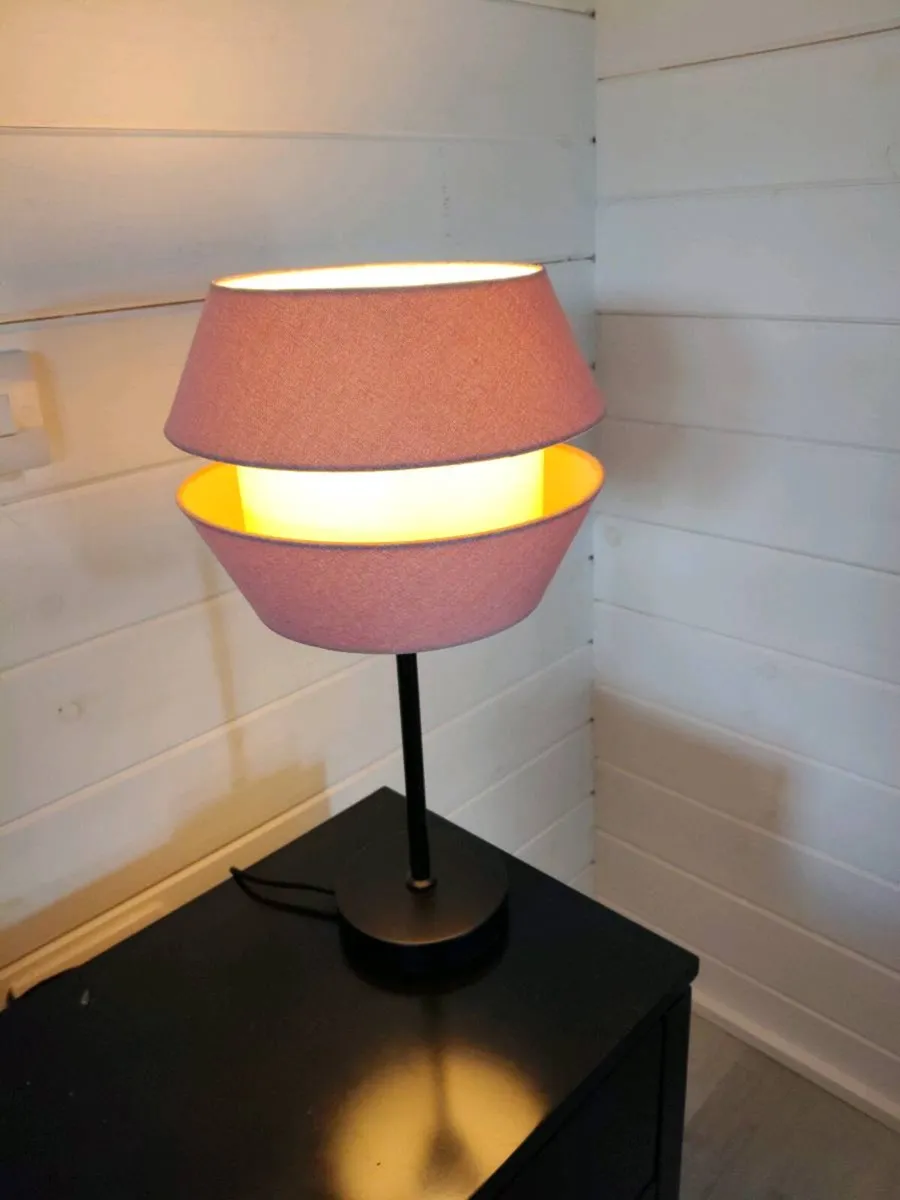 Lamps x 2 - Image 1