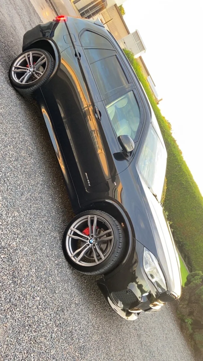 BMW X5 - Image 2