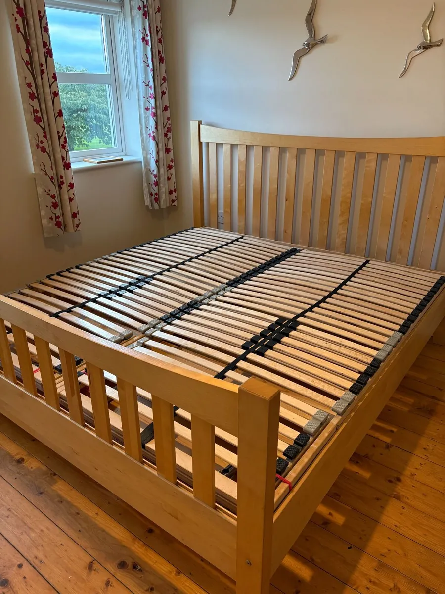 Super King Size Bed - solid maple - Image 3