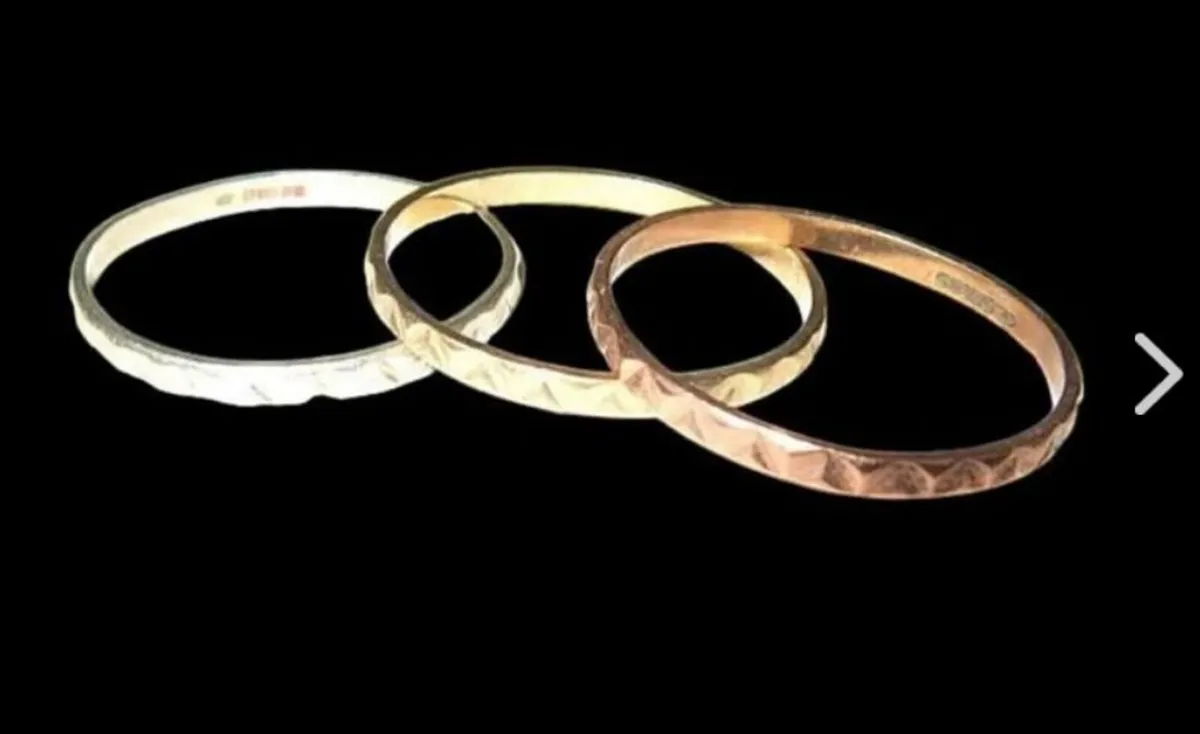 Vintage Hallmarked 9k Rose/White/Yellow Gold Rings - Image 3