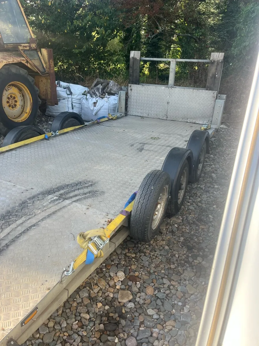 Car transporter - Image 3