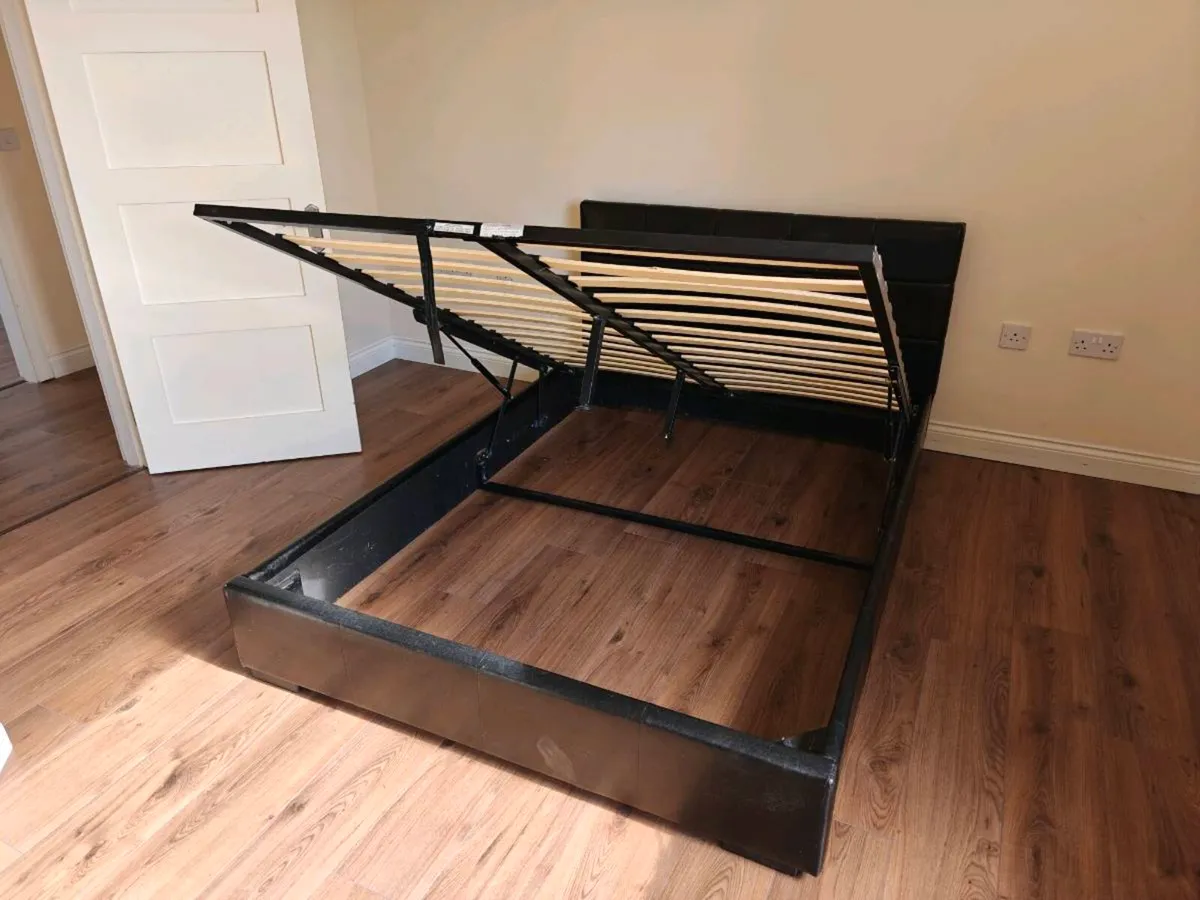 Ottoman Double Bed - Image 2