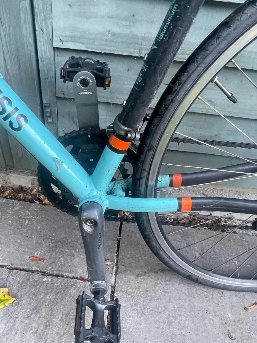 Genesis Volant Road bike - Image 3