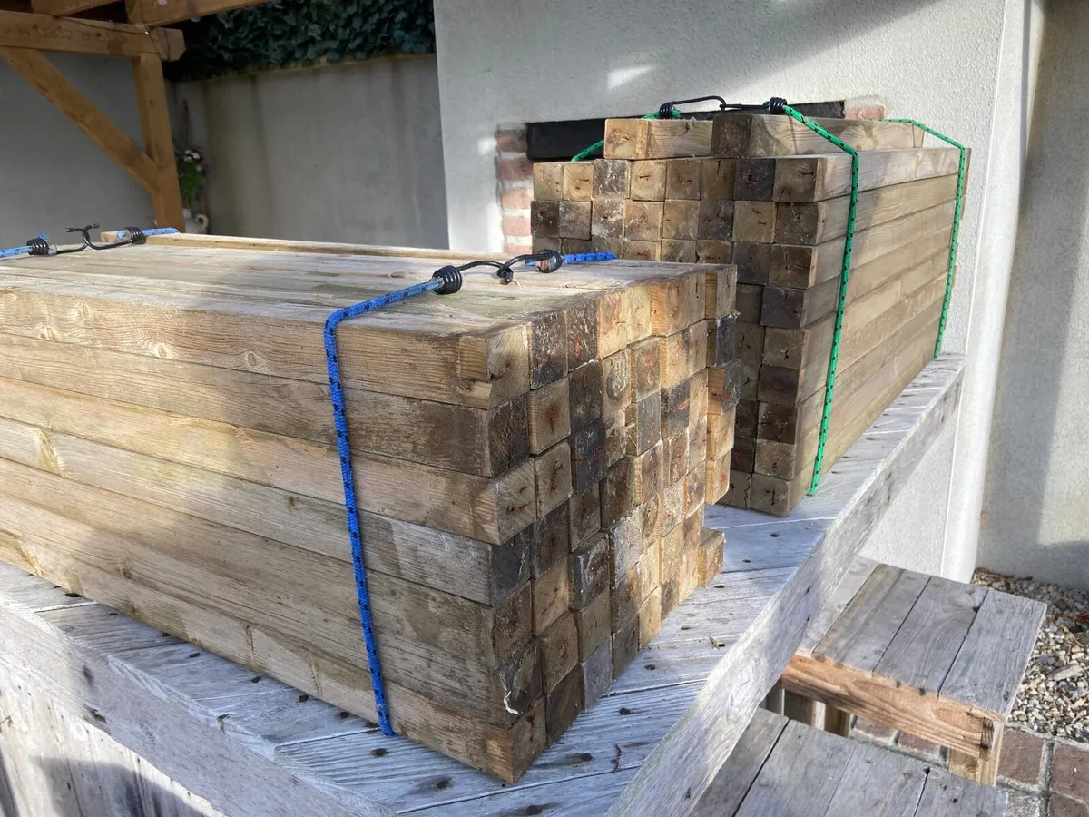Reclaimed decking spindles