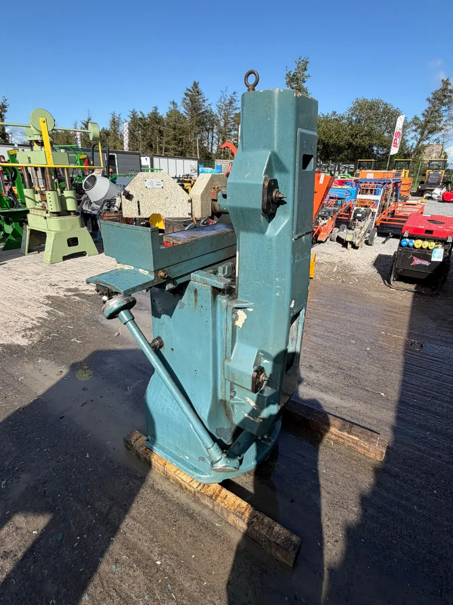 Jones & Shipman 540 Precision Surface Grinder - Image 2