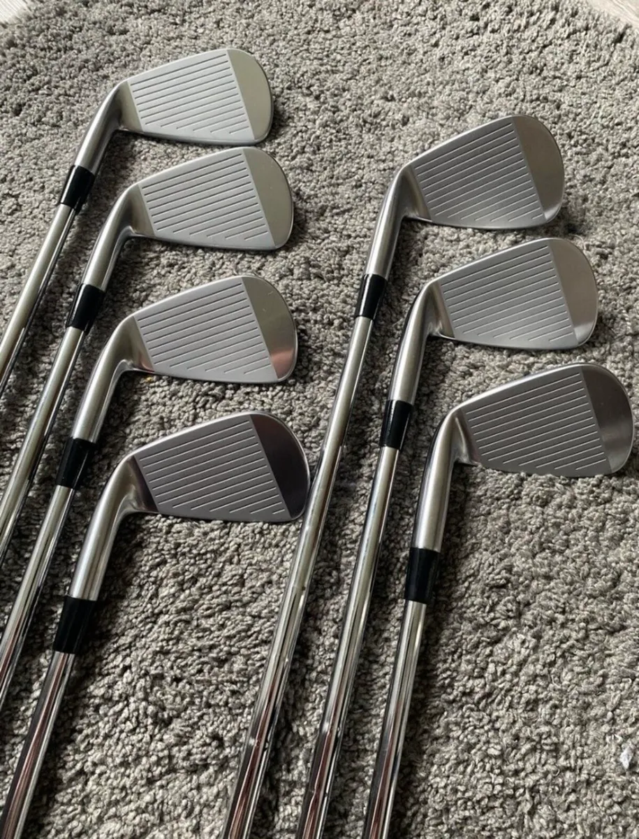 As New Mizuno Pro 243 4-PW - Image 2