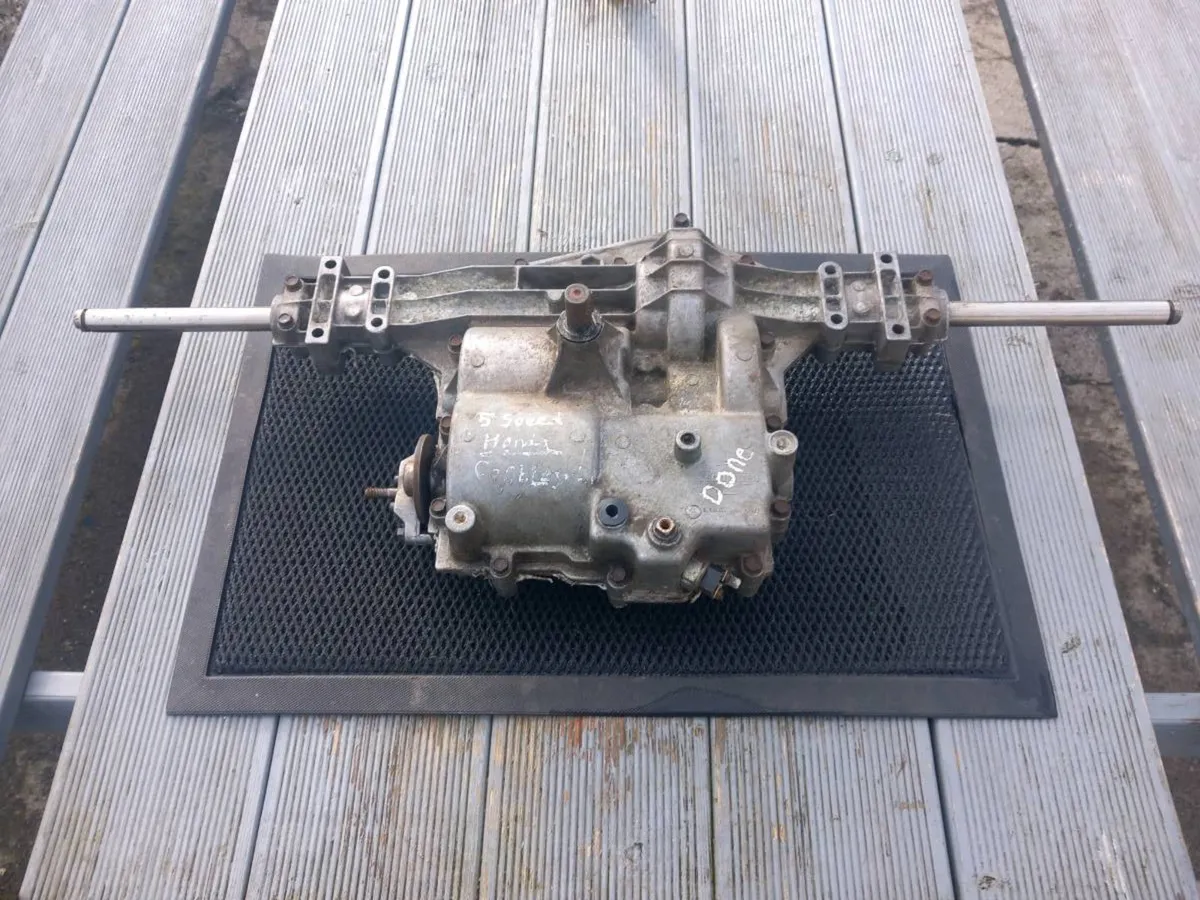 Honda/castlegarden manual gearbox for sale - Image 1