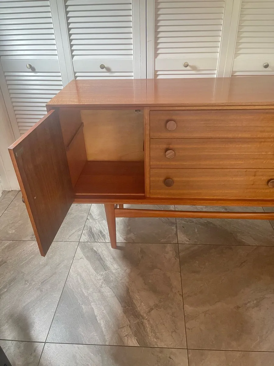 Mid century sideboard - Image 4