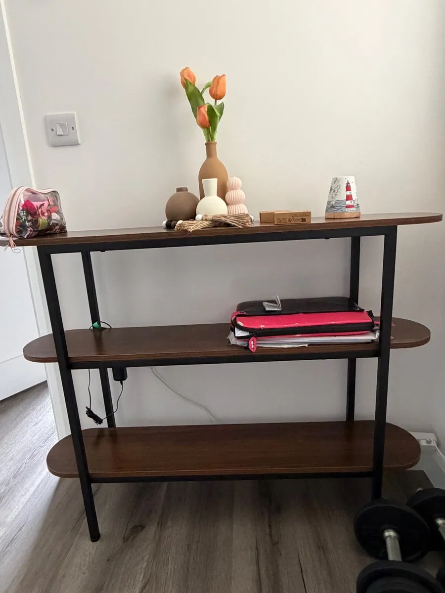Console table - Image 1