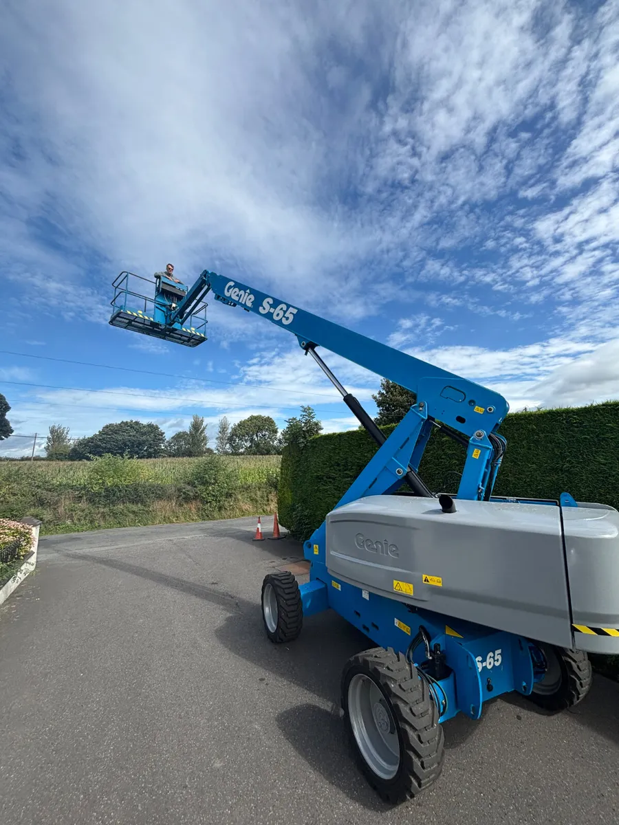 Range of genie S65 Boomlifts - Image 3