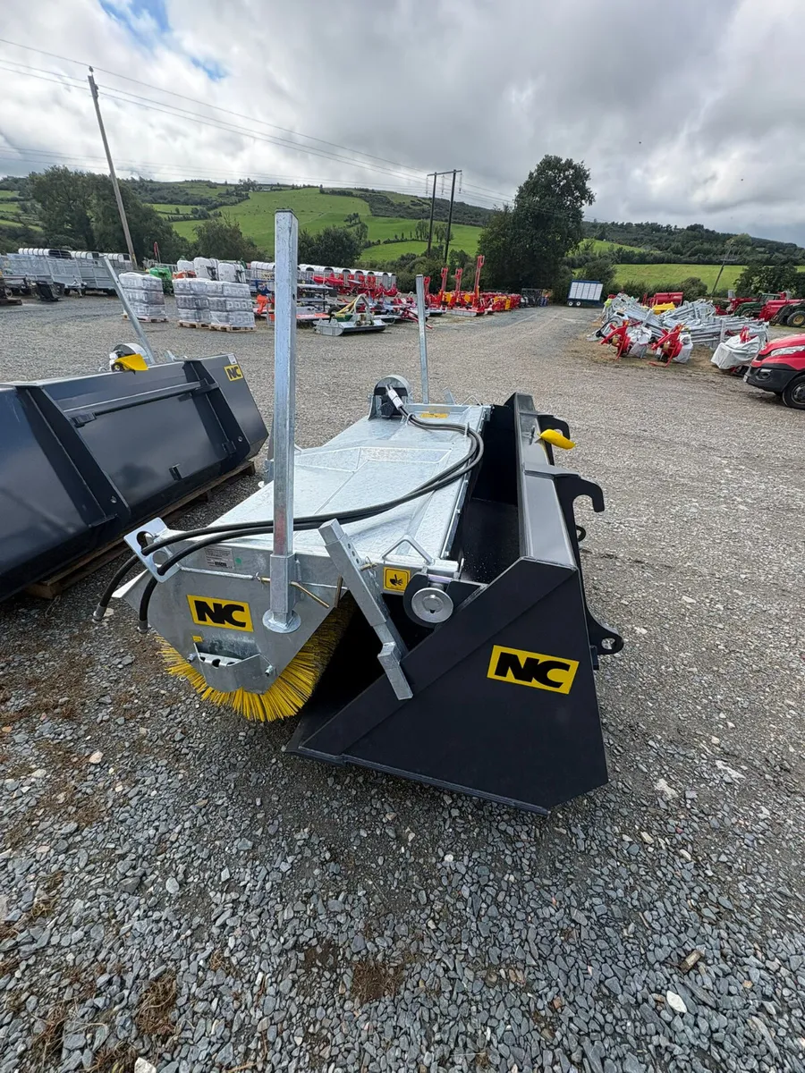 New NC Bucket Sweeper 7' 9 (Volvo Euro) - Image 1