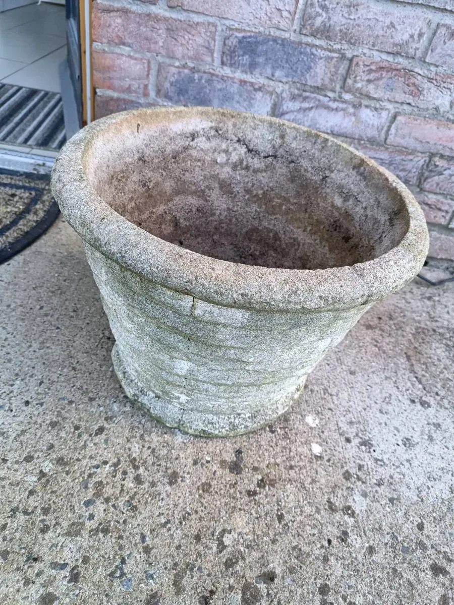 Old stone vintage pots - Image 4