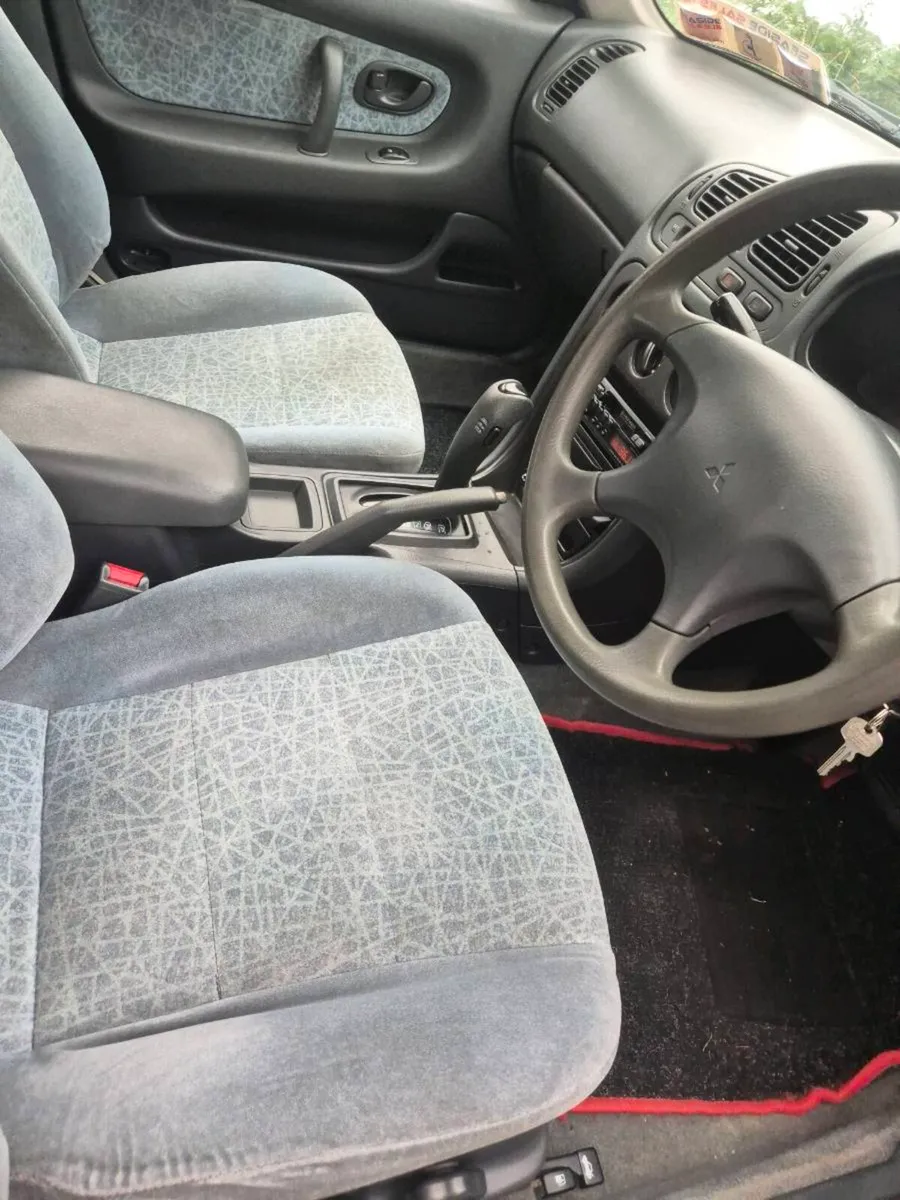 Mitsubishi Galant 1.8 Automatic GLSI - Image 3