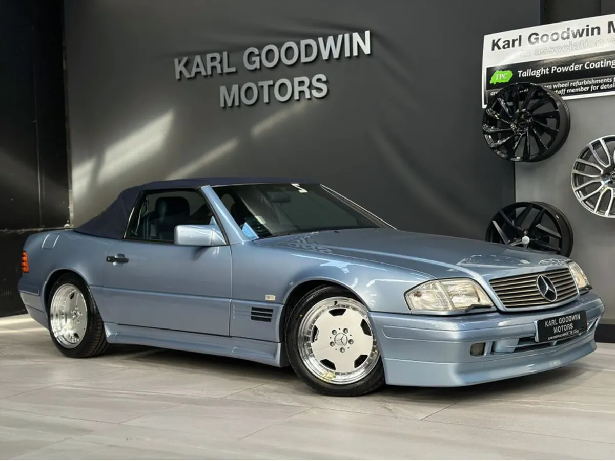 MERCEDES-BENZ SL 500 V8 LOW MILEAGE - Image 3