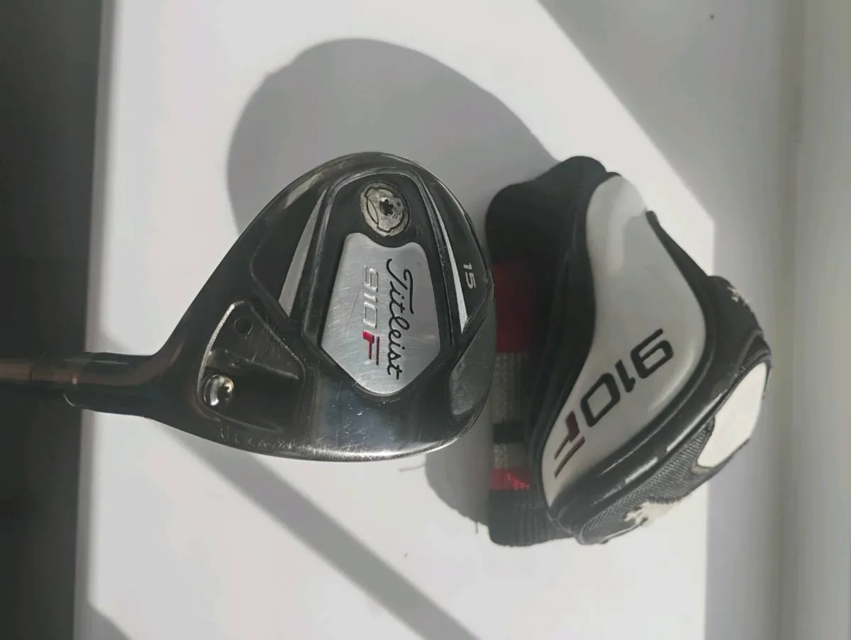 Titleist 910f 3 wood... - Image 1