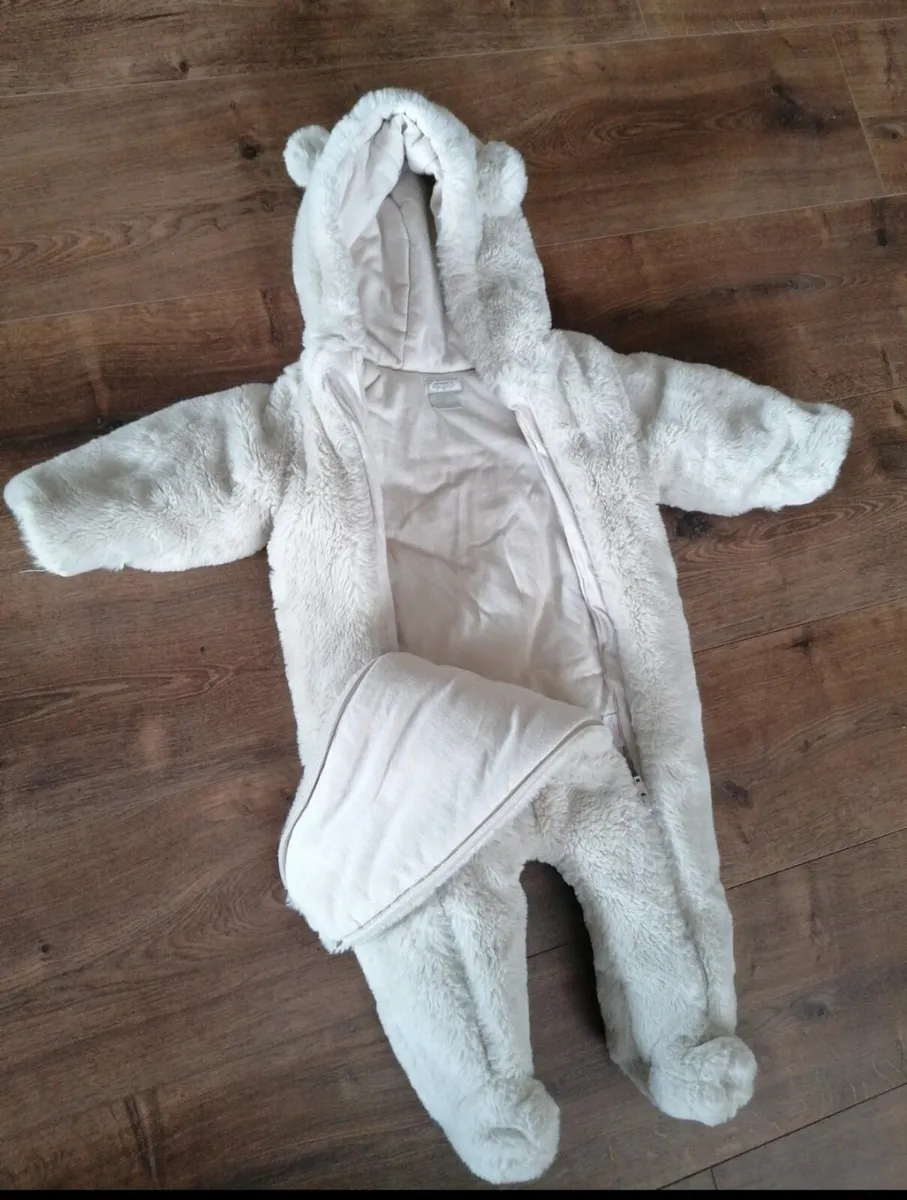 Mamas & Papas Fraux Fur Pramsuit - Image 3
