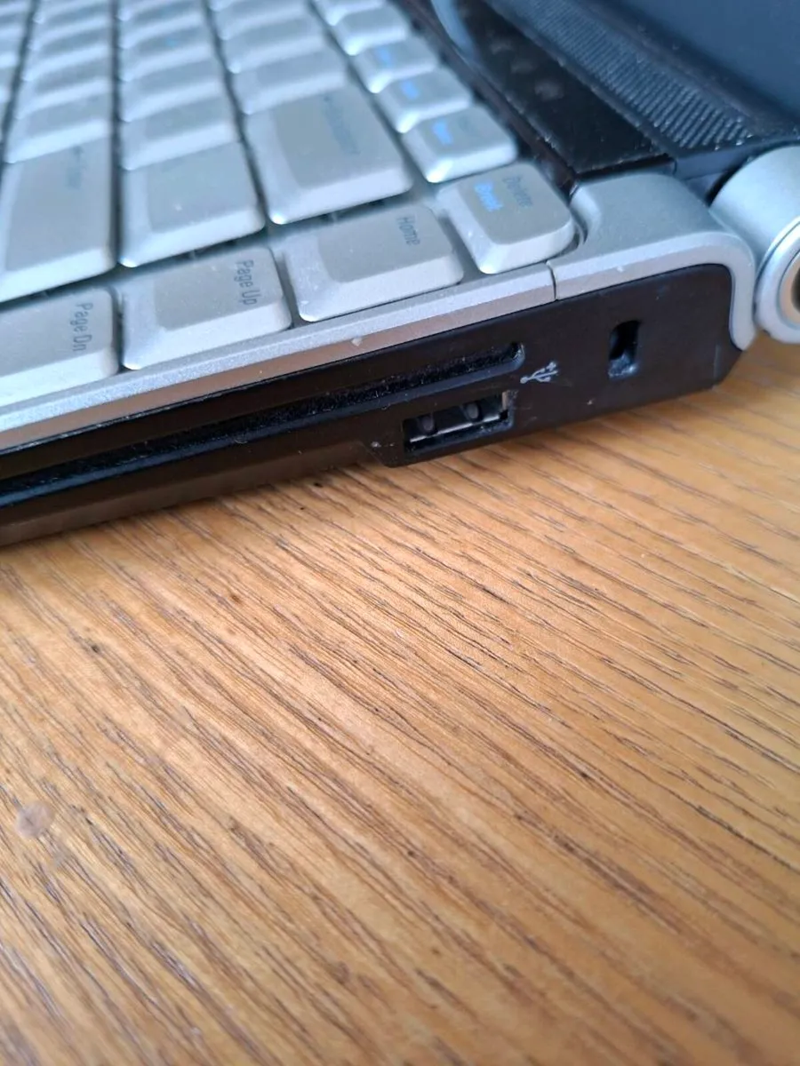 Dell Laptop - Image 3