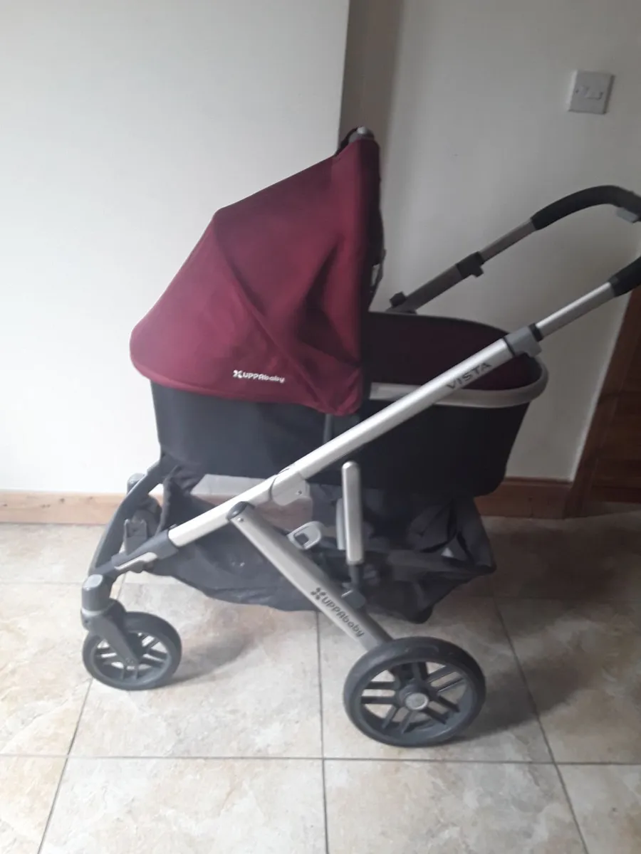 New condition baby prom - Image 1