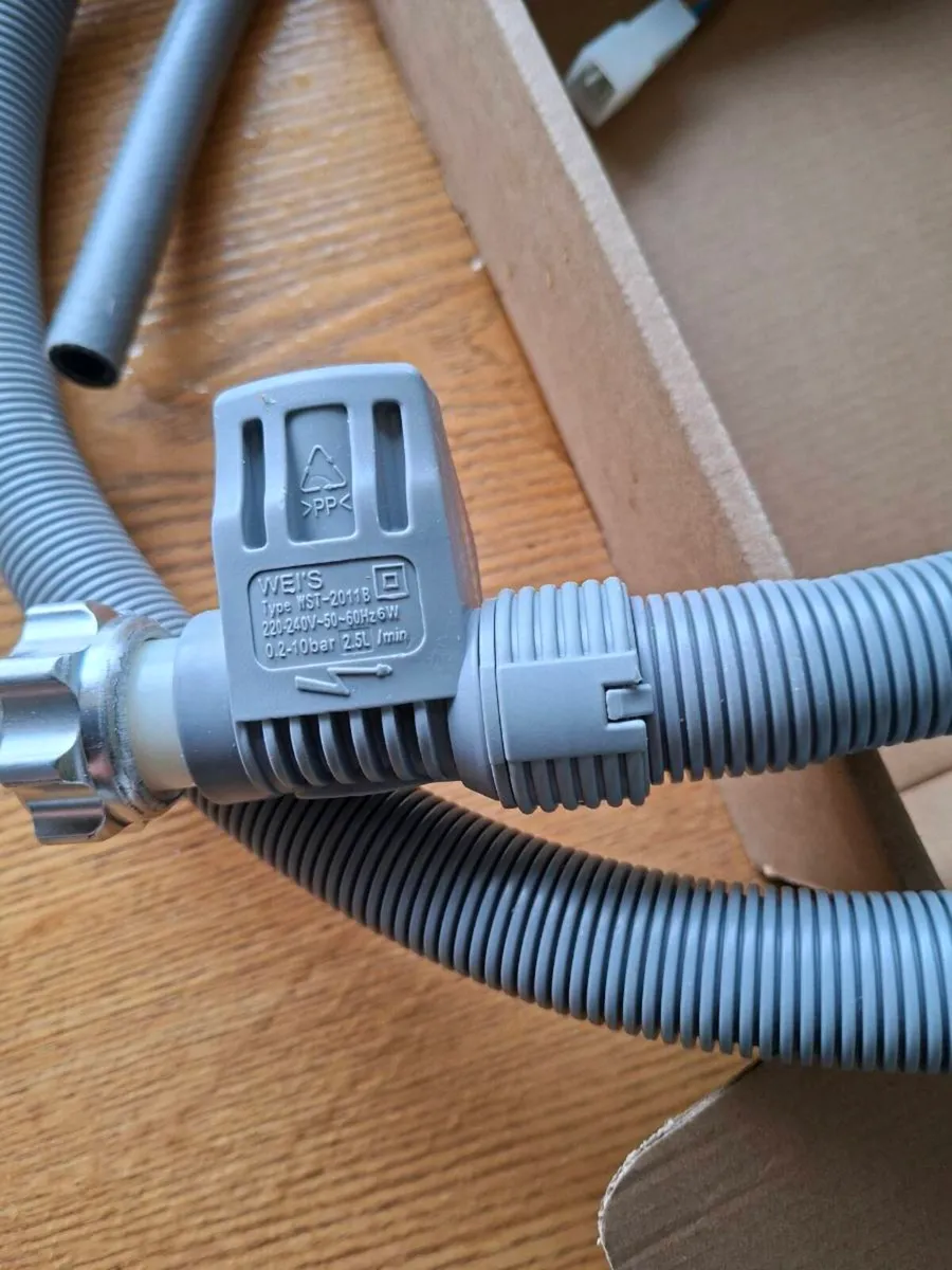 Dishwasher Hose - Image 1