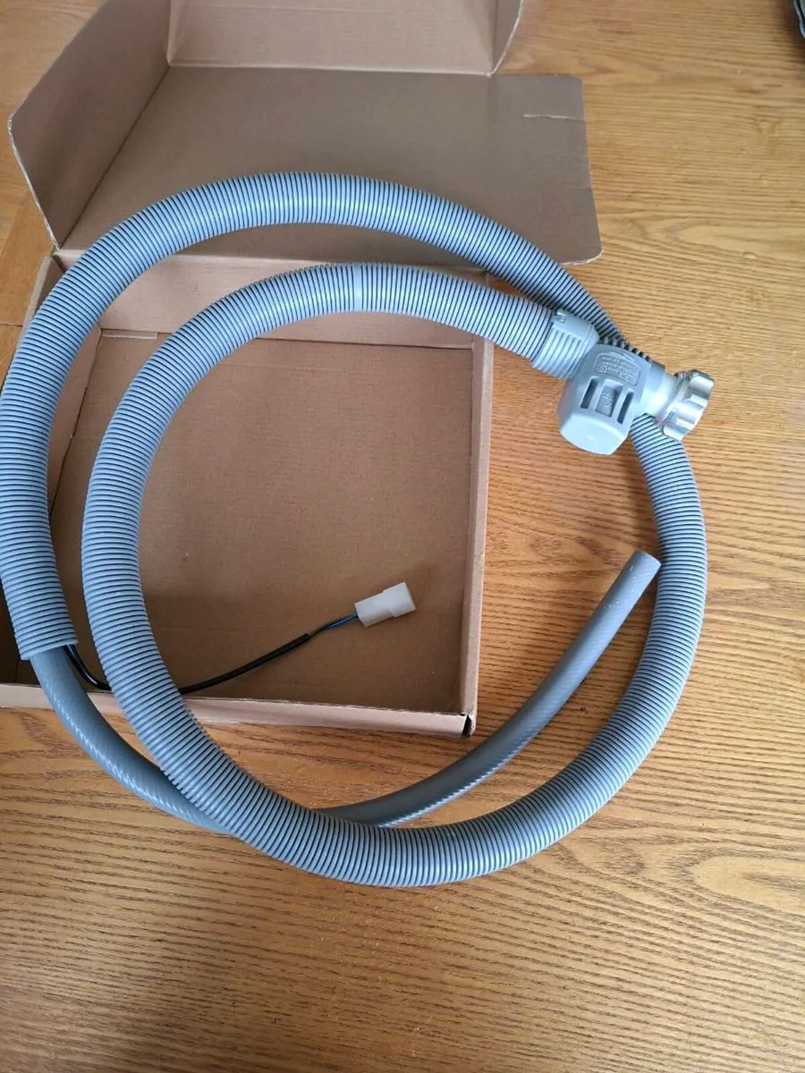Dishwasher Hose - Image 2