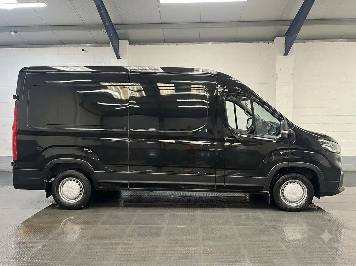 2023 Maxus Deliver 9 Panel Van - Image 1