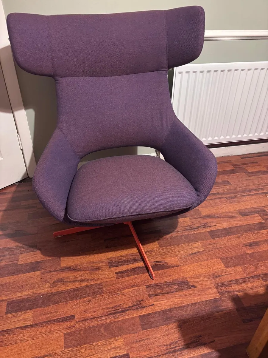 Artifort kalm lounge chair - Image 4