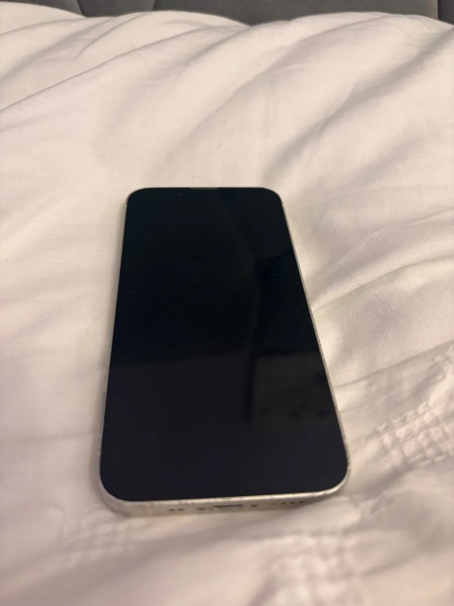 iPhone 13 mini - Image 2