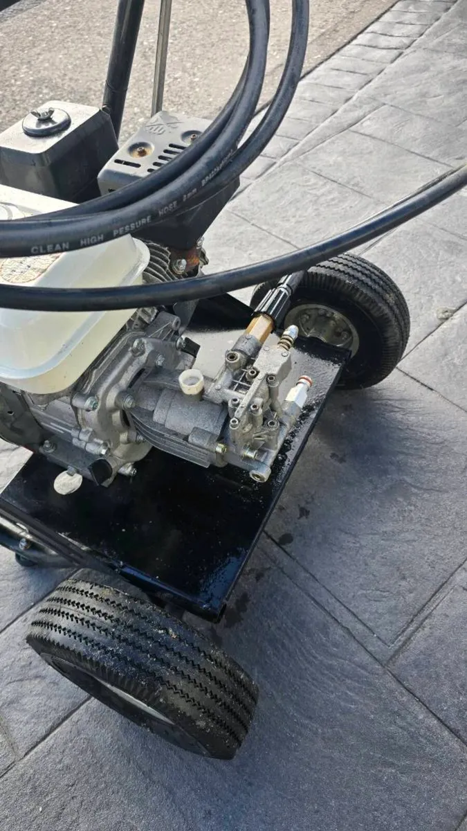 Power washer - Image 4