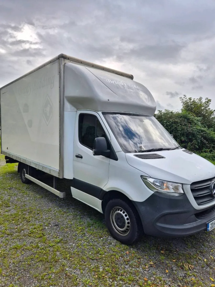 Mercedes sprinter boxvan - Image 2