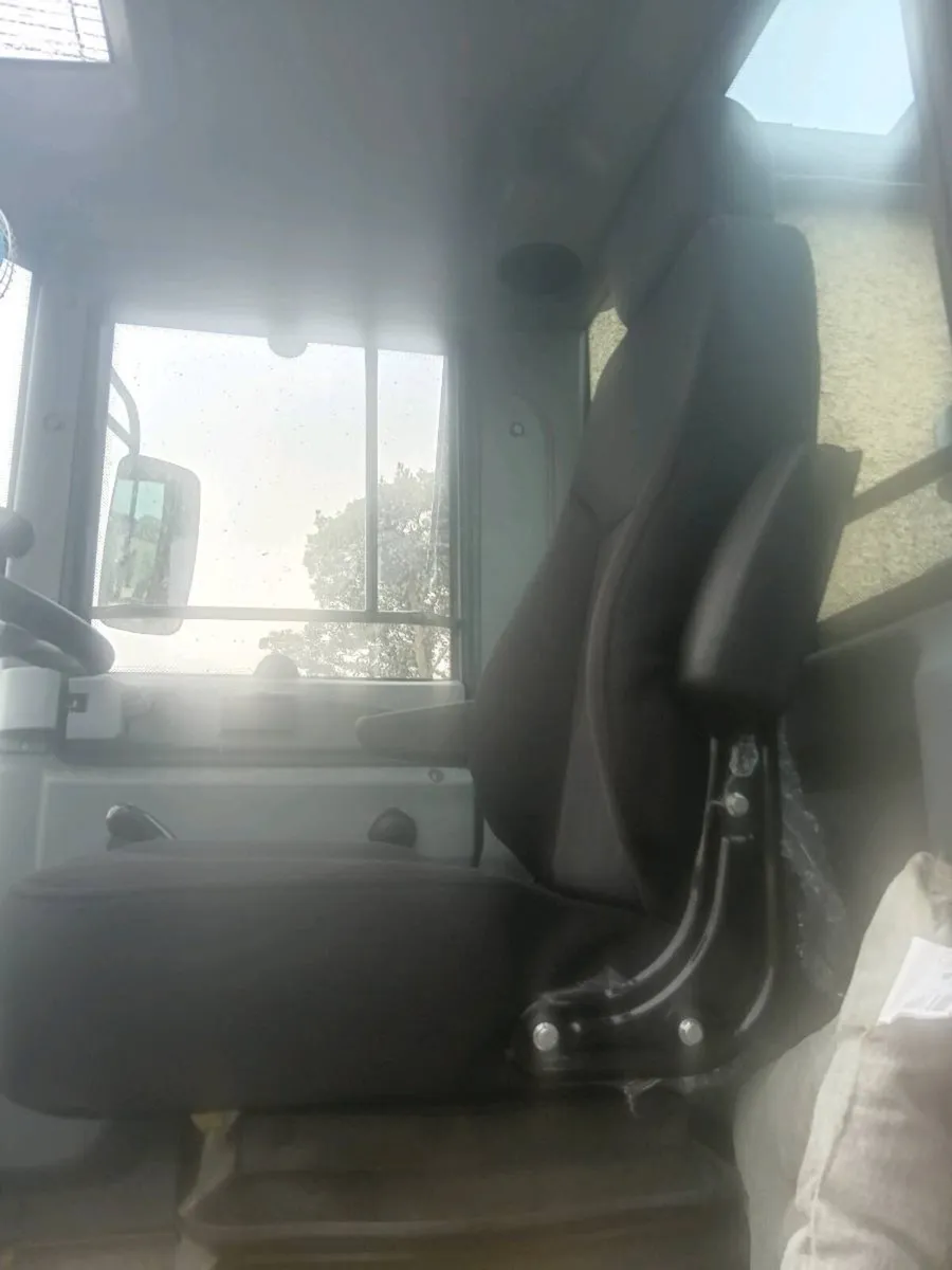 Loader - Image 3
