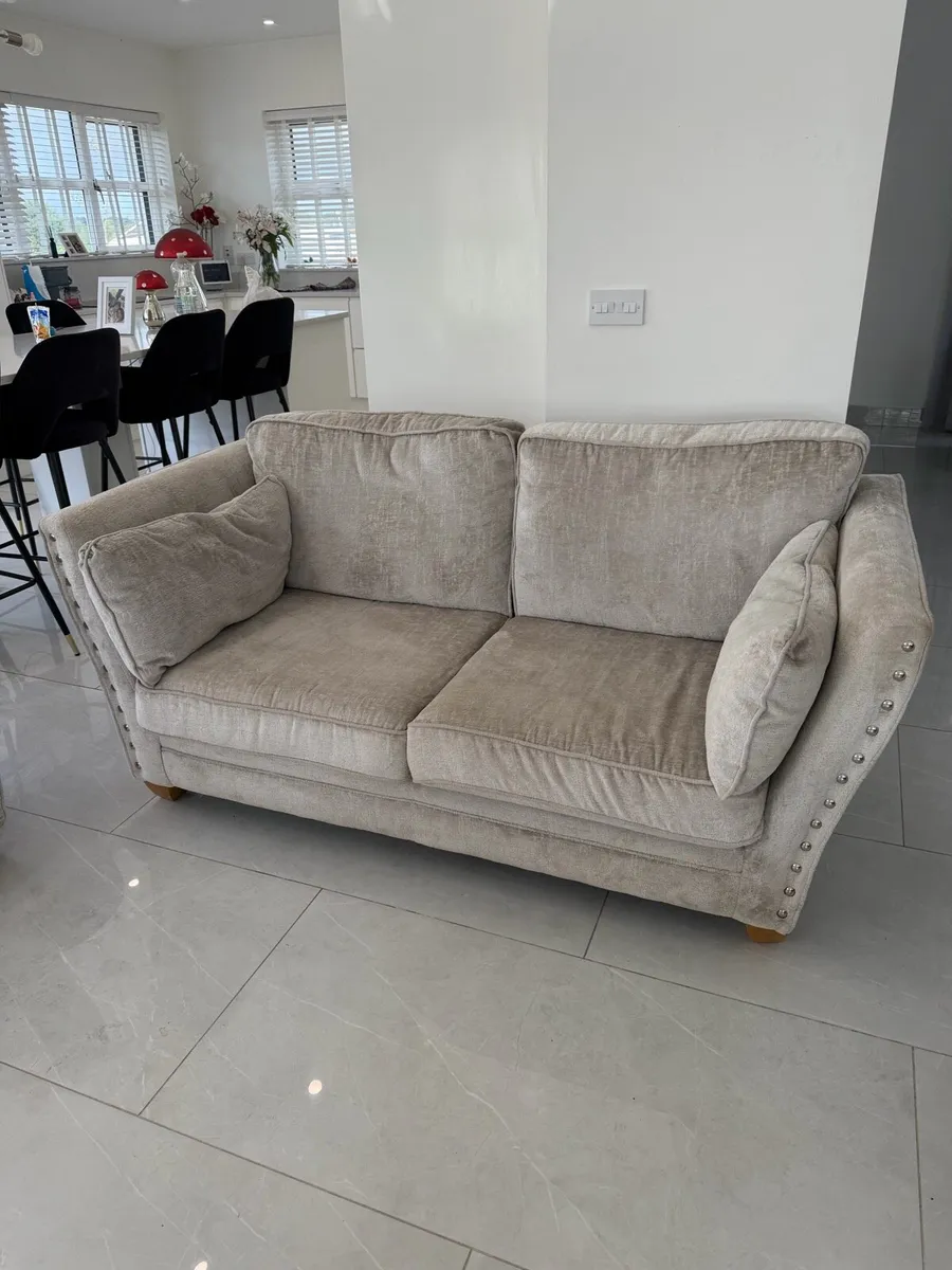 Suite of Furniture - Image 1