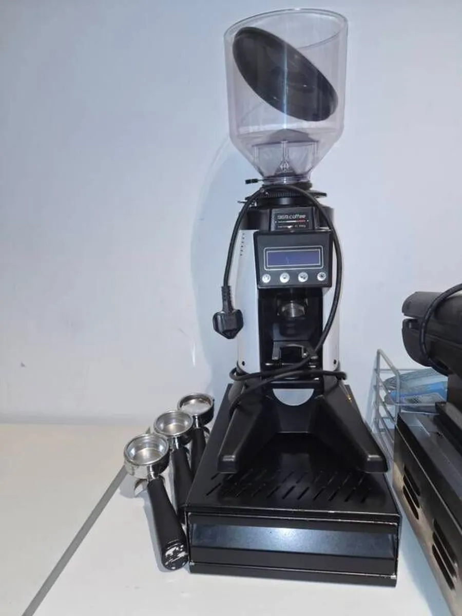 Refurbished Italian Espresso Machine - Image 4