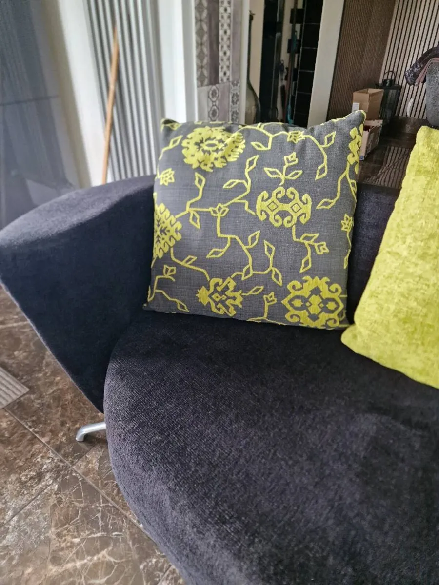 Fama sofa - Image 4