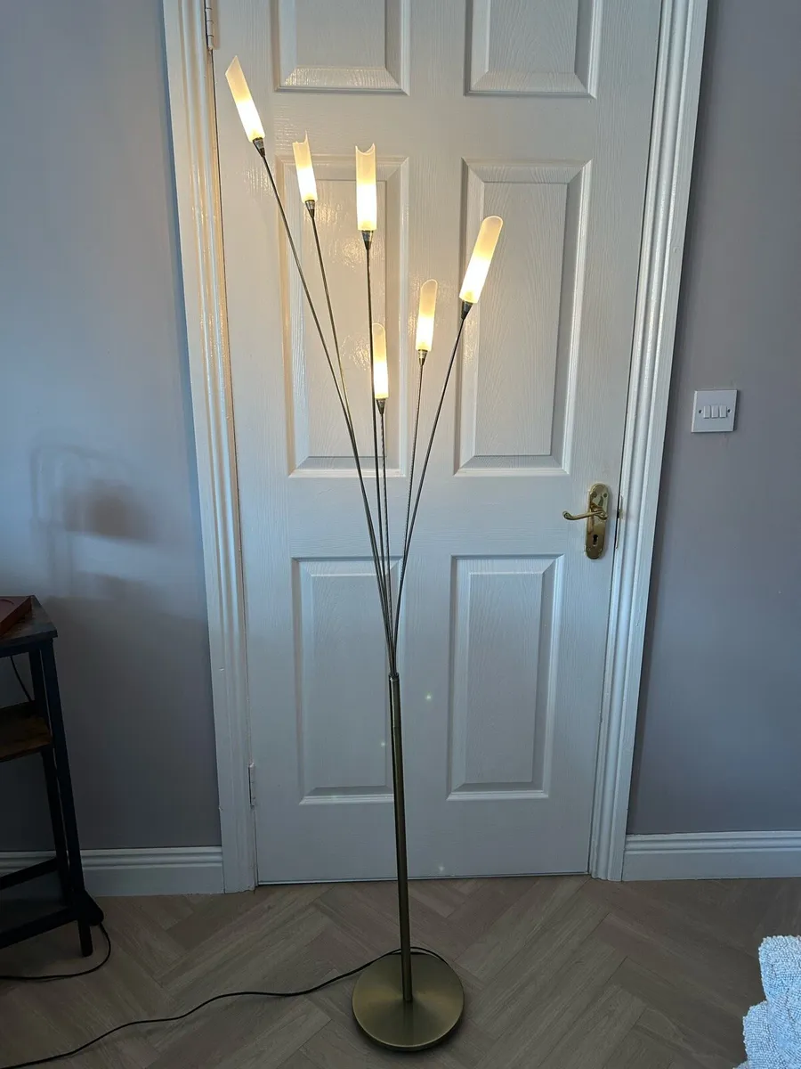 Floor Lamp - Image 4
