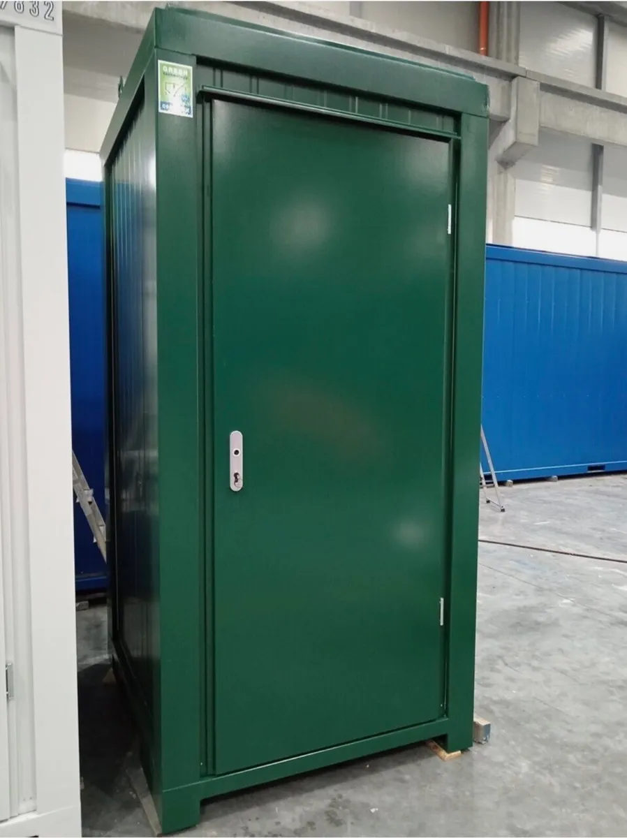 Toilet block double and single - Image 2