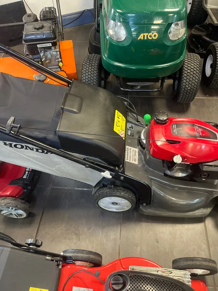 Lawnmowers - Image 2