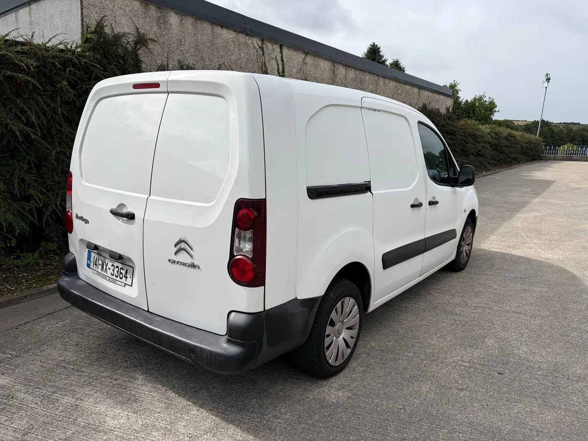 Citroen Berlingo 5 Seater - Image 4