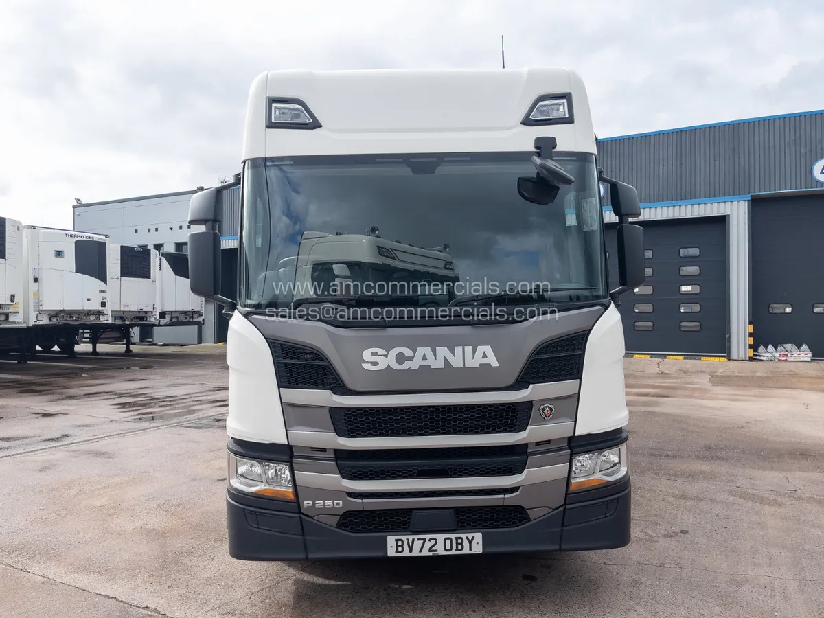 2023 SCANIA P250 BOX TRUCK - Image 3