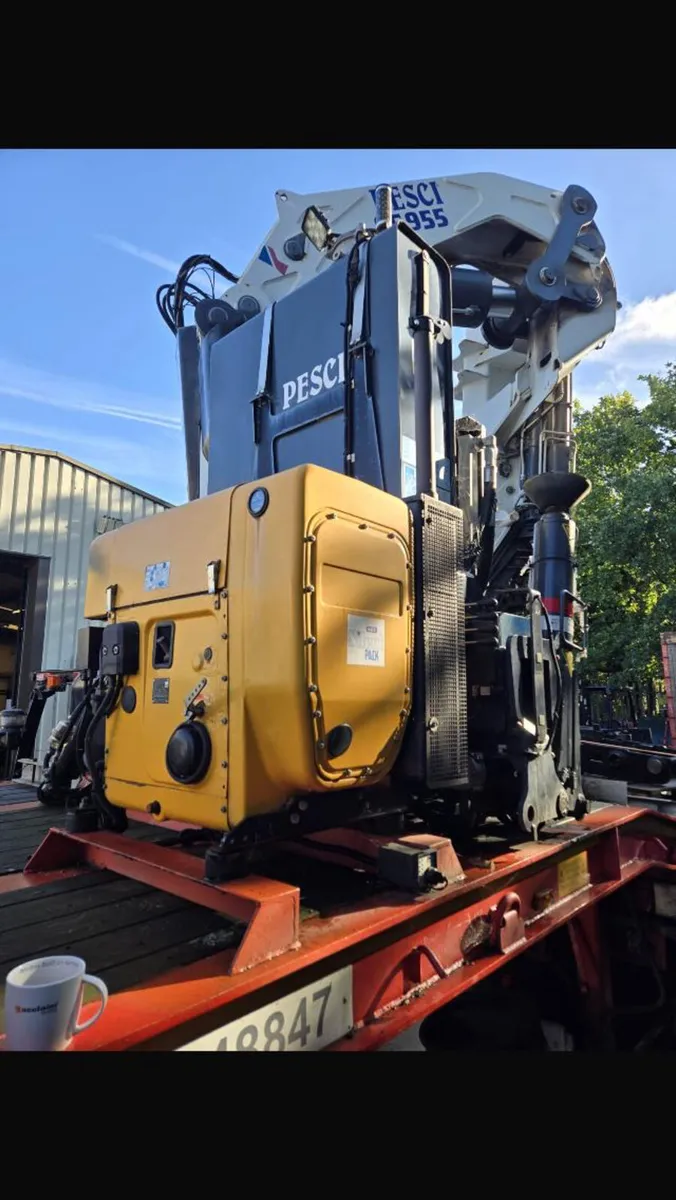 2018 McCauley tri axle low loader with 95/ton - Image 1