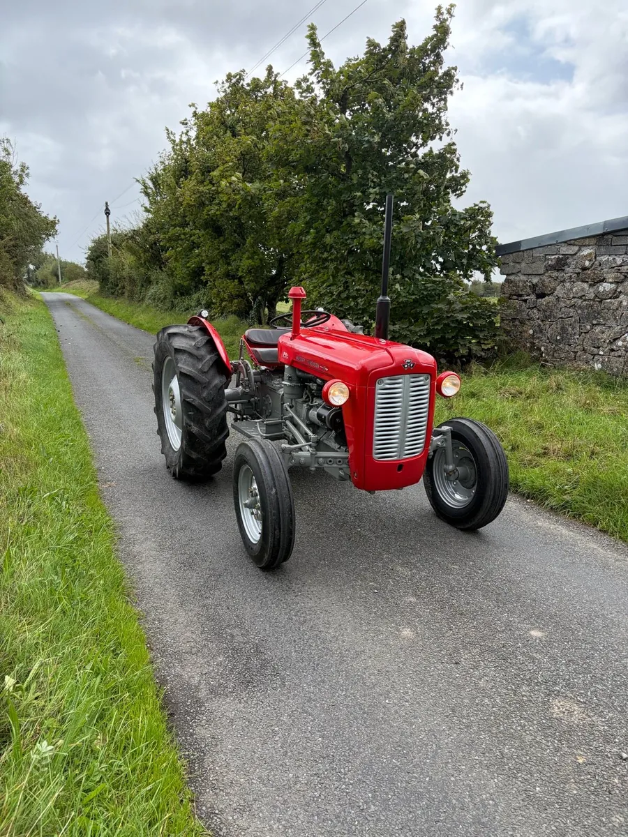 Massey Ferguson 35 - Image 1