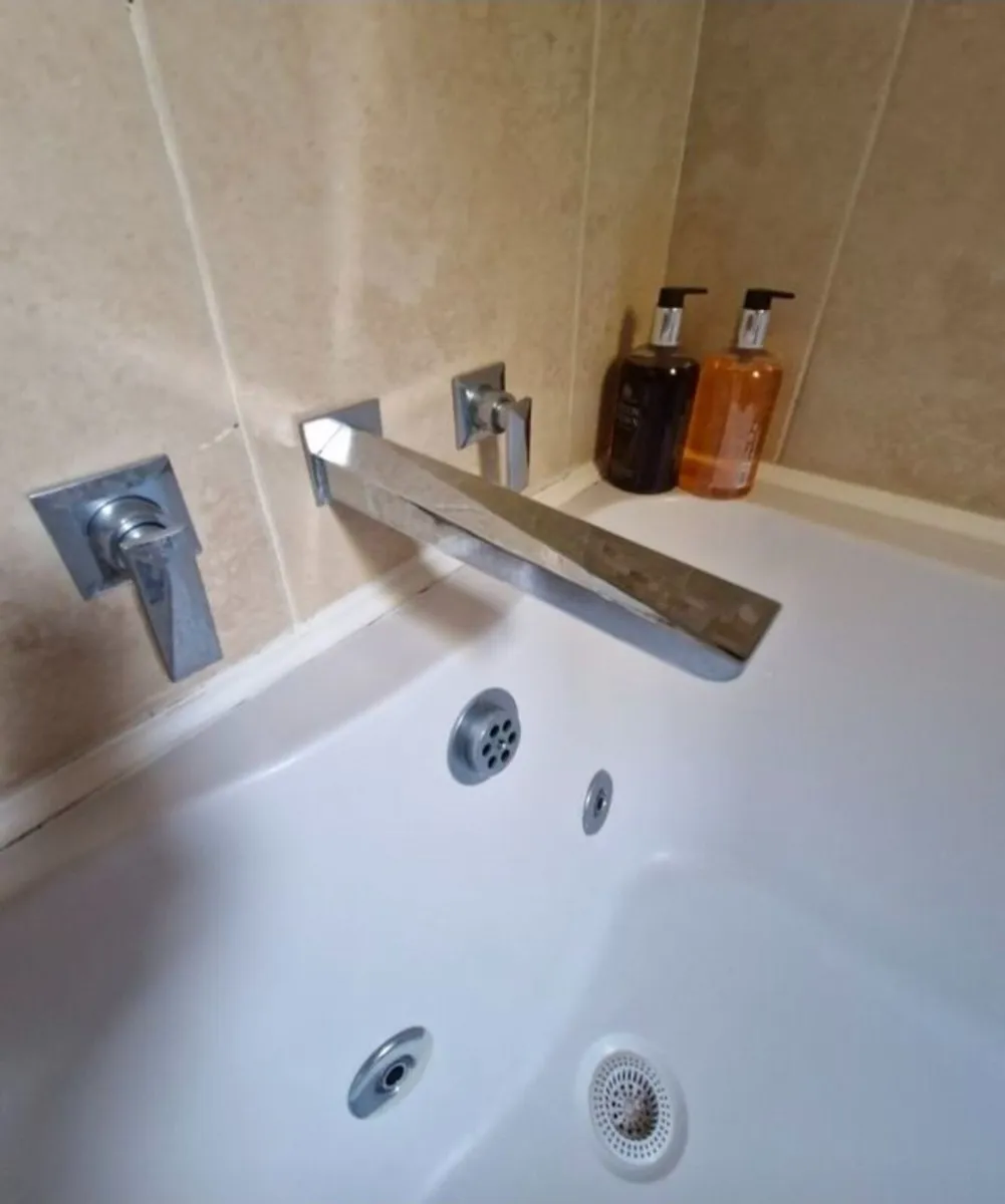 Bath Tap Set - Image 2