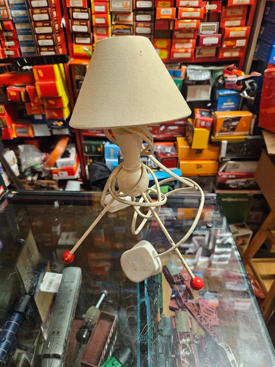 Vintage Retro Table Lamp - Image 1