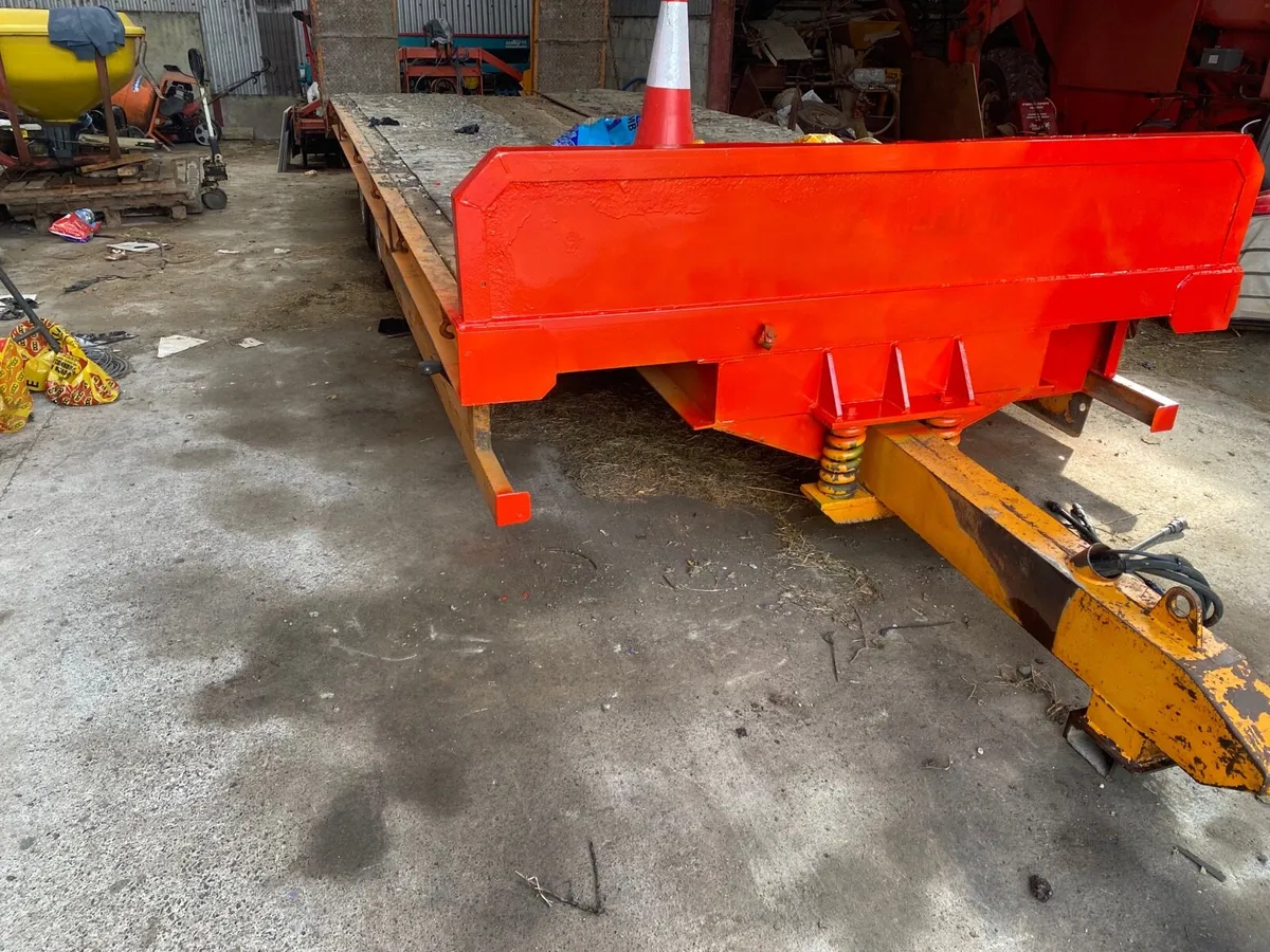 Chieftain Twin axle low loader - Image 1