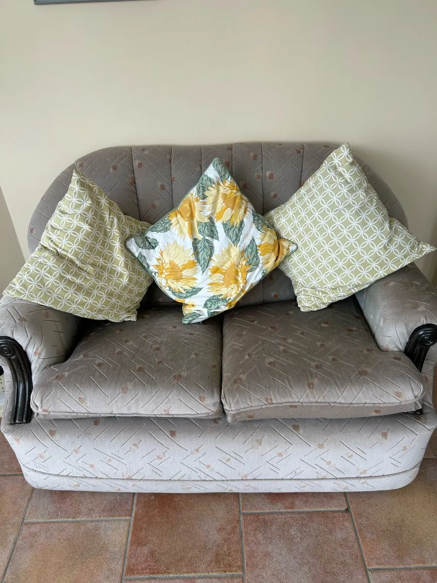 Sitting room suite - Image 2