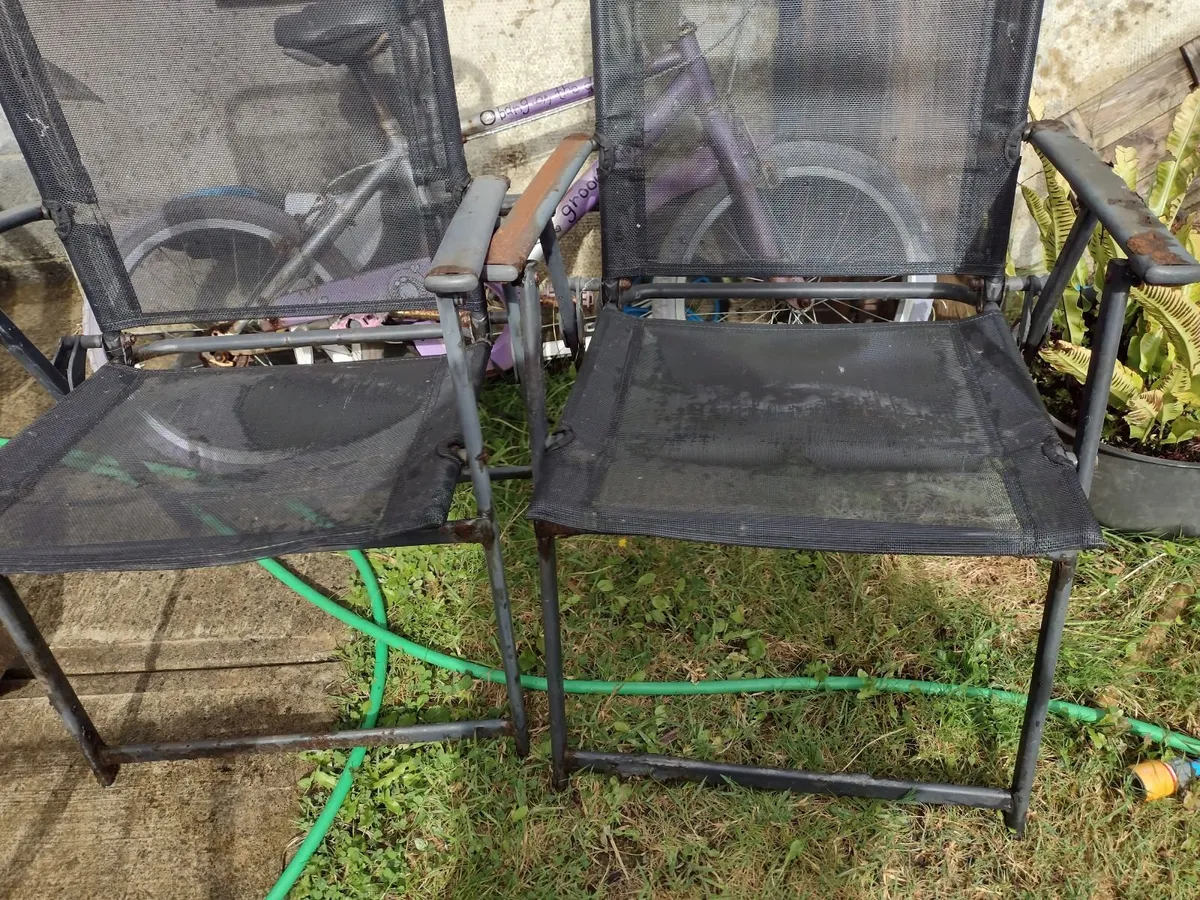 Heavy Foldup metal garden chairs - Image 4