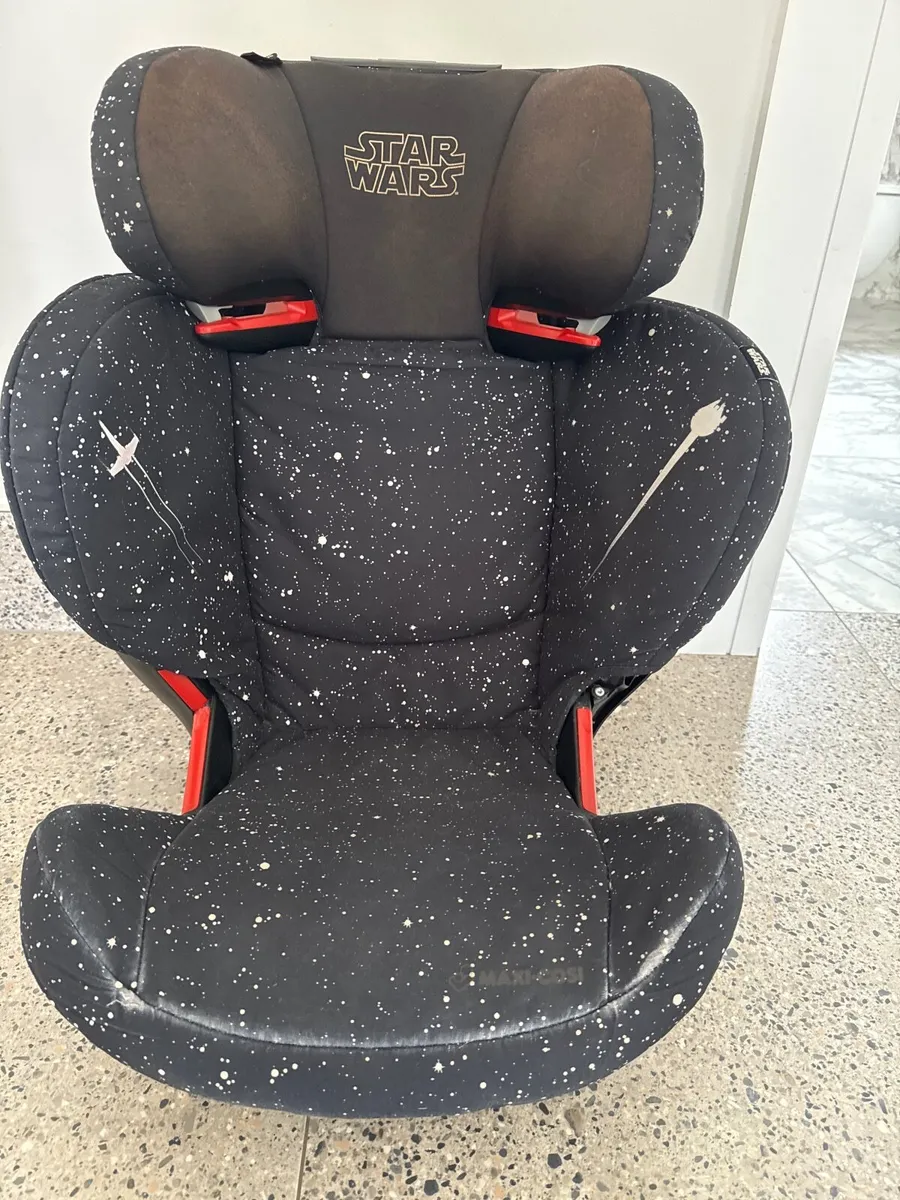 Car seat - Image 1