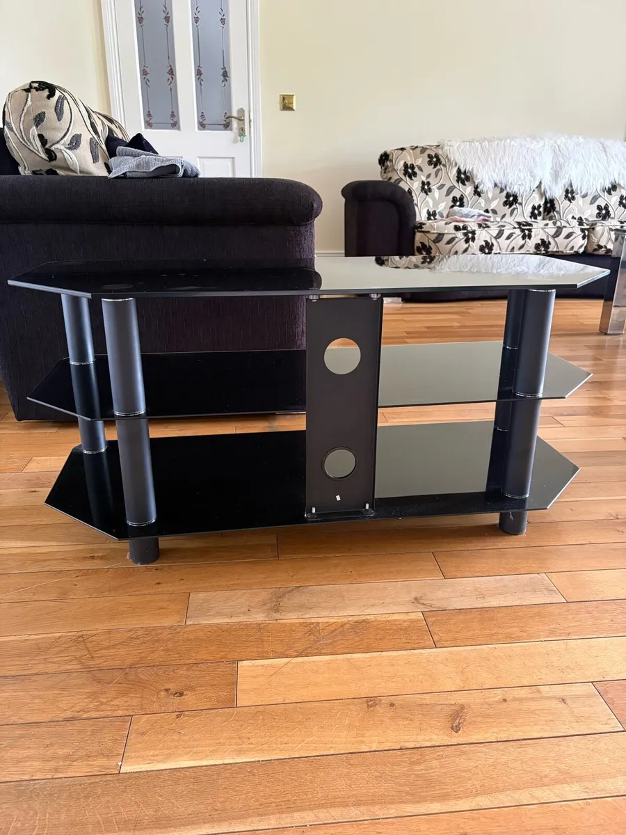 TV stand - Image 3