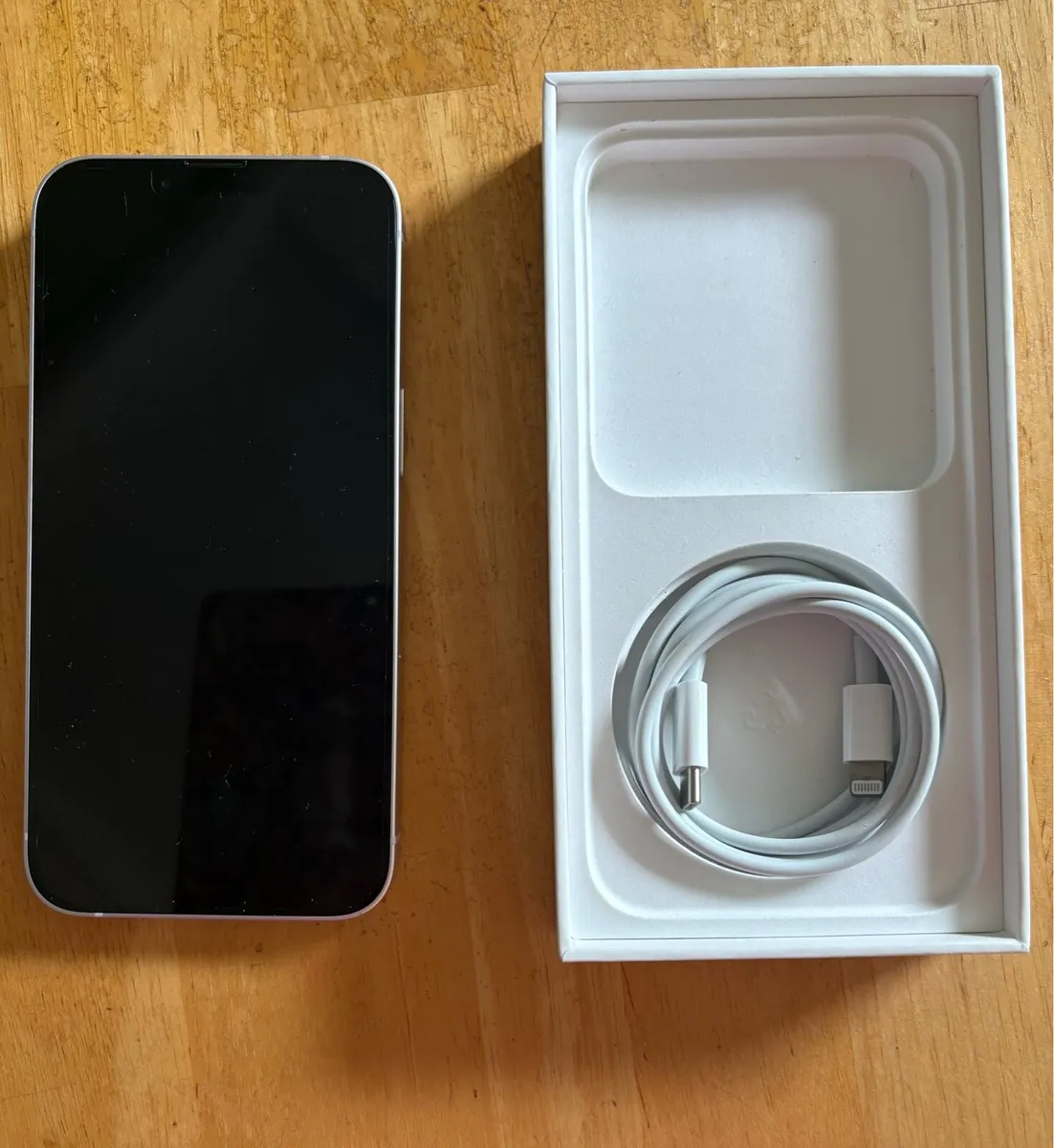 iPhone 14 - Image 4